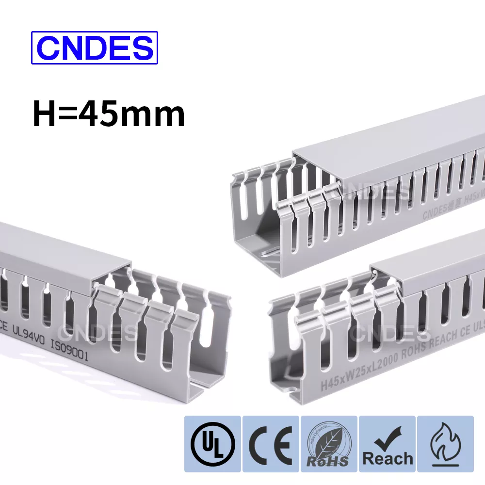 45 mm kõrguse piludega PVC-traadist kattekanal